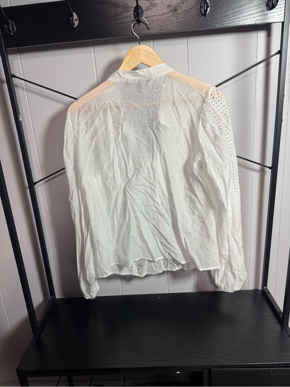 White House Black Market White Eyelet-Sleeve Button Front Top